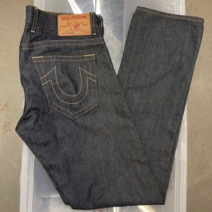 Men’s True Religion denim Jean Size 32 - seat 34